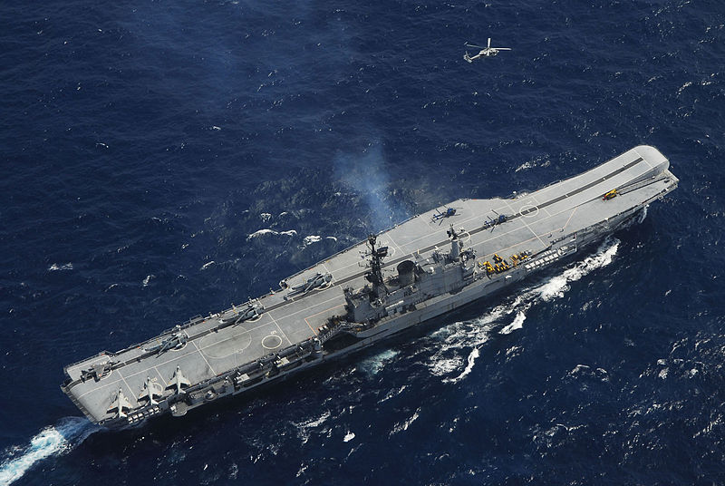 800px-INS_Viraat_(R22)_Malabar_07.jpg